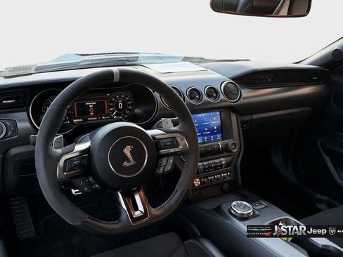Used 2020 Ford Mustang Shelby GT500 w/ Technology Package image 8