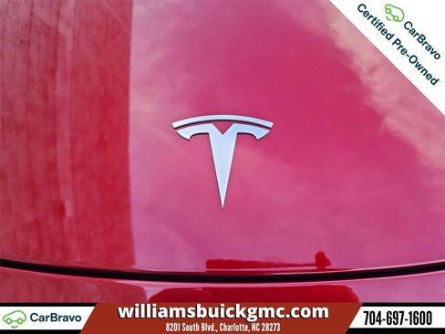 Used 2024 Tesla Model Y Performance image 29