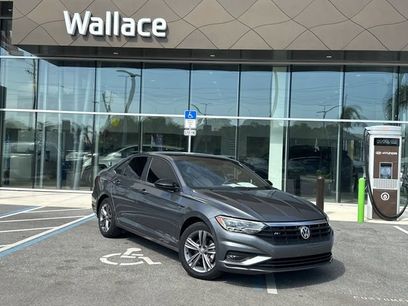 Used 2021 Volkswagen Jetta R-Line w/ R-Line Cold Weather Package