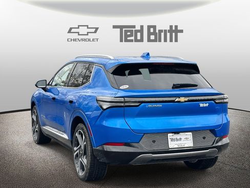 New 2026 Chevrolet Equinox EV LT image 6