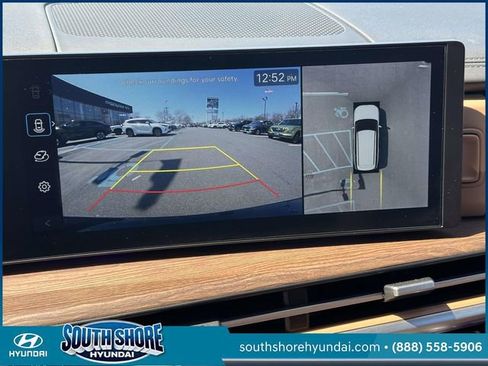 Used 2024 Hyundai Santa Fe Limited AWD/4WD image 31