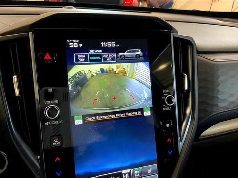 Certified 2025 Subaru Forester Limited image 28