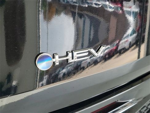 Used 2025 Toyota Sienna XSE image 8