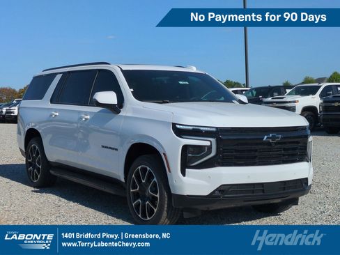 New 2026 Chevrolet Suburban RST w/ RST Capability Package AWD/4WD image 1