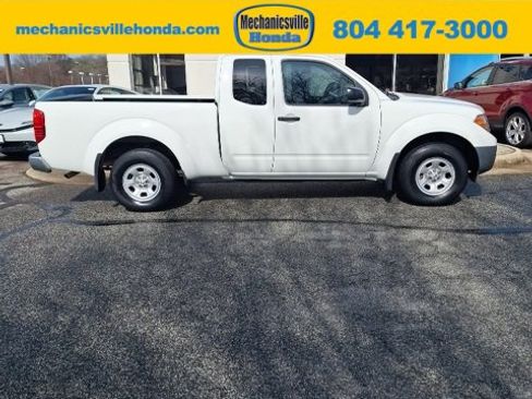 Used 2014 Nissan Frontier S w/ S Preferred Package image 1