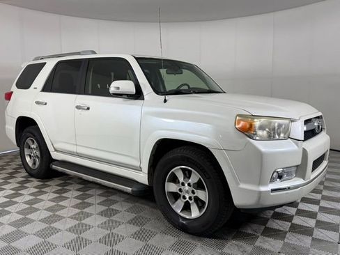 Used 2013 Toyota 4Runner SR5 RWD image 5