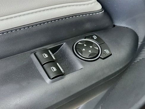 Used 2024 Ford Mustang Premium image 27