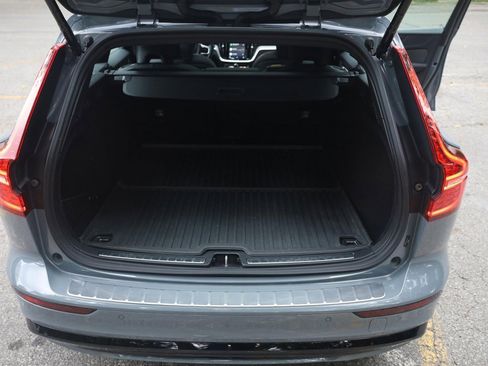 Used 2023 Volvo V60 T8 Polestar image 24