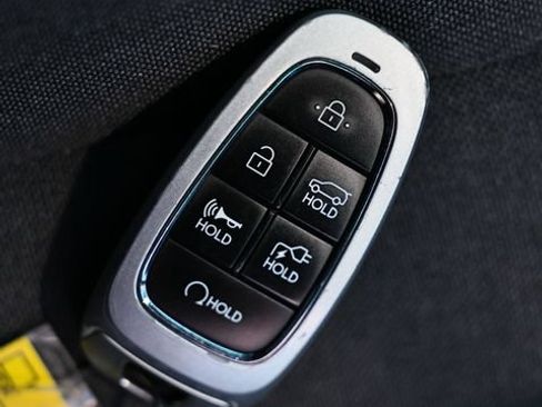 Used 2024 Hyundai Ioniq 5 SEL RWD image 41