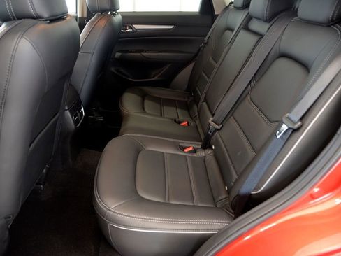 Used 2025 MAZDA CX-5 AWD 2.5 S w/ Preferred Package image 27