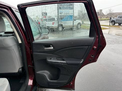 Used 2015 Honda CR-V LX image 12