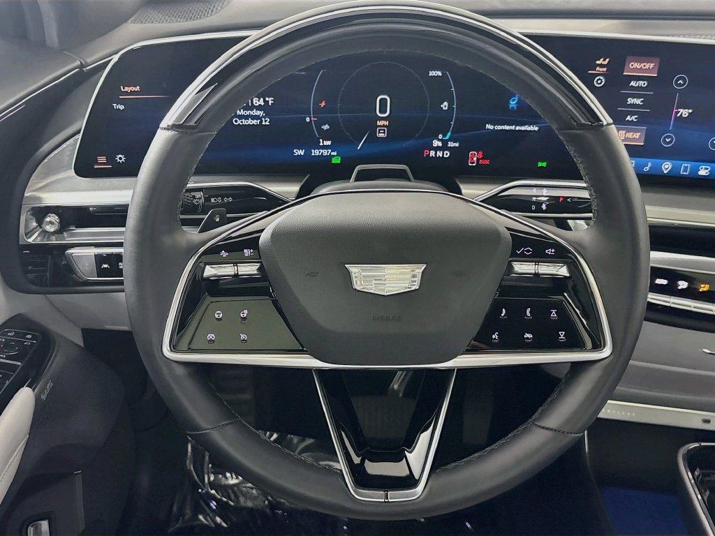 Certified 2024 Cadillac Lyriq Luxury AWD/4WD image 13