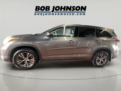 Used 2016 Toyota Highlander XLE