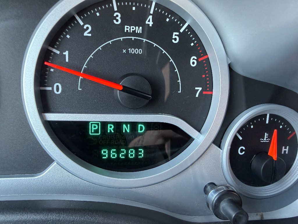 Used 2007 Jeep Wrangler Rubicon w/ PWR Convenience Group AWD/4WD image 26