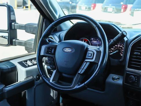 Certified 2022 Ford F350 Limited AWD/4WD image 15