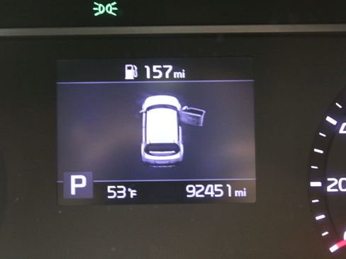 Used 2020 Kia Soul LX image 29