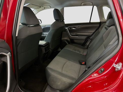 Used 2023 Toyota RAV4 XLE image 29