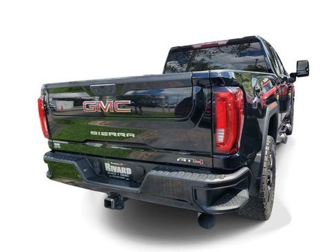 Used 2022 GMC Sierra 2500 AT4 AWD/4WD image 4