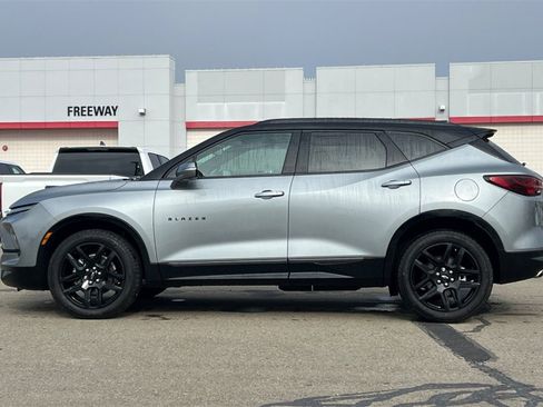 Used 2024 Chevrolet Blazer RS image 9