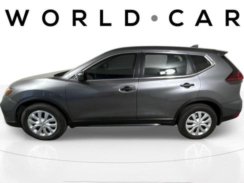Used 2020 Nissan Rogue S image 12