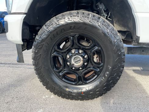 Used 2023 Ford F250 XL w/ STX Appearance Package image 29