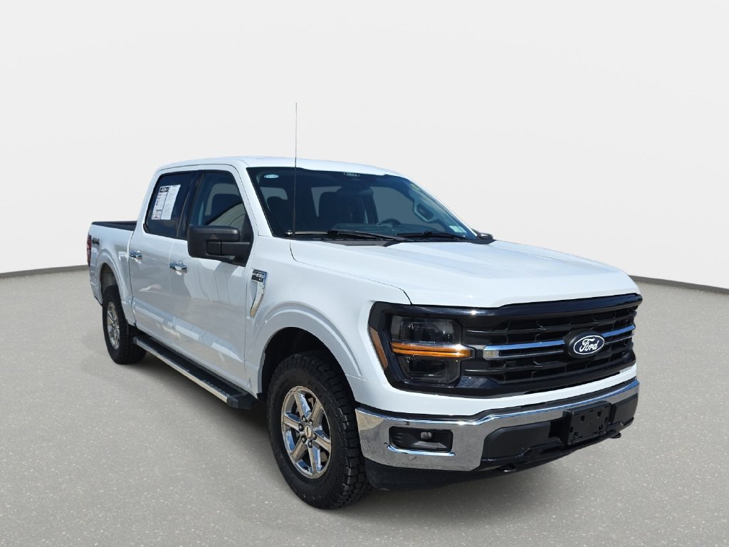 Used 2025 Ford F150 XLT w/ Equipment Group 301A Standard AWD/4WD image 3