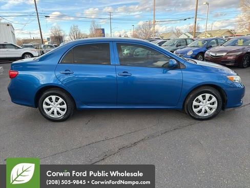 Used 2010 Toyota Corolla LE image 4