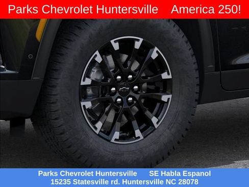 New 2026 Chevrolet Traverse Z71 w/ Enhanced Driving Package AWD/4WD image 9