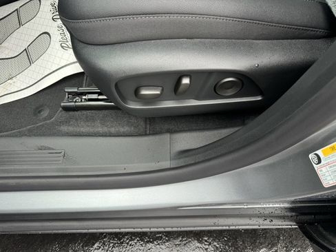 New 2026 Chevrolet Equinox LT image 4