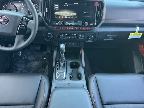 New 2026 Nissan Frontier PRO-4X w/ Pro-4x Convenience Package image 4