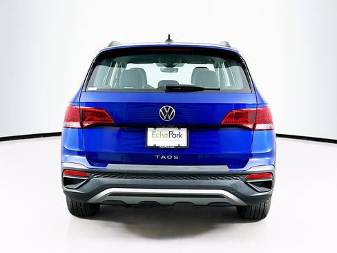 Used 2024 Volkswagen Taos S image 7