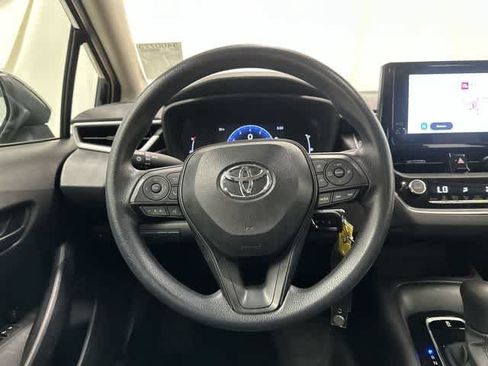 Used 2026 Toyota Corolla LE FWD image 15