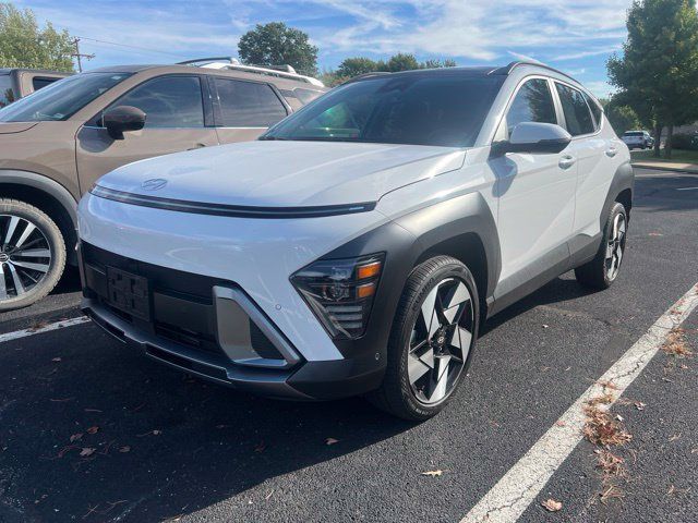 Used 2025 Hyundai Kona Limited AWD/4WD image 1
