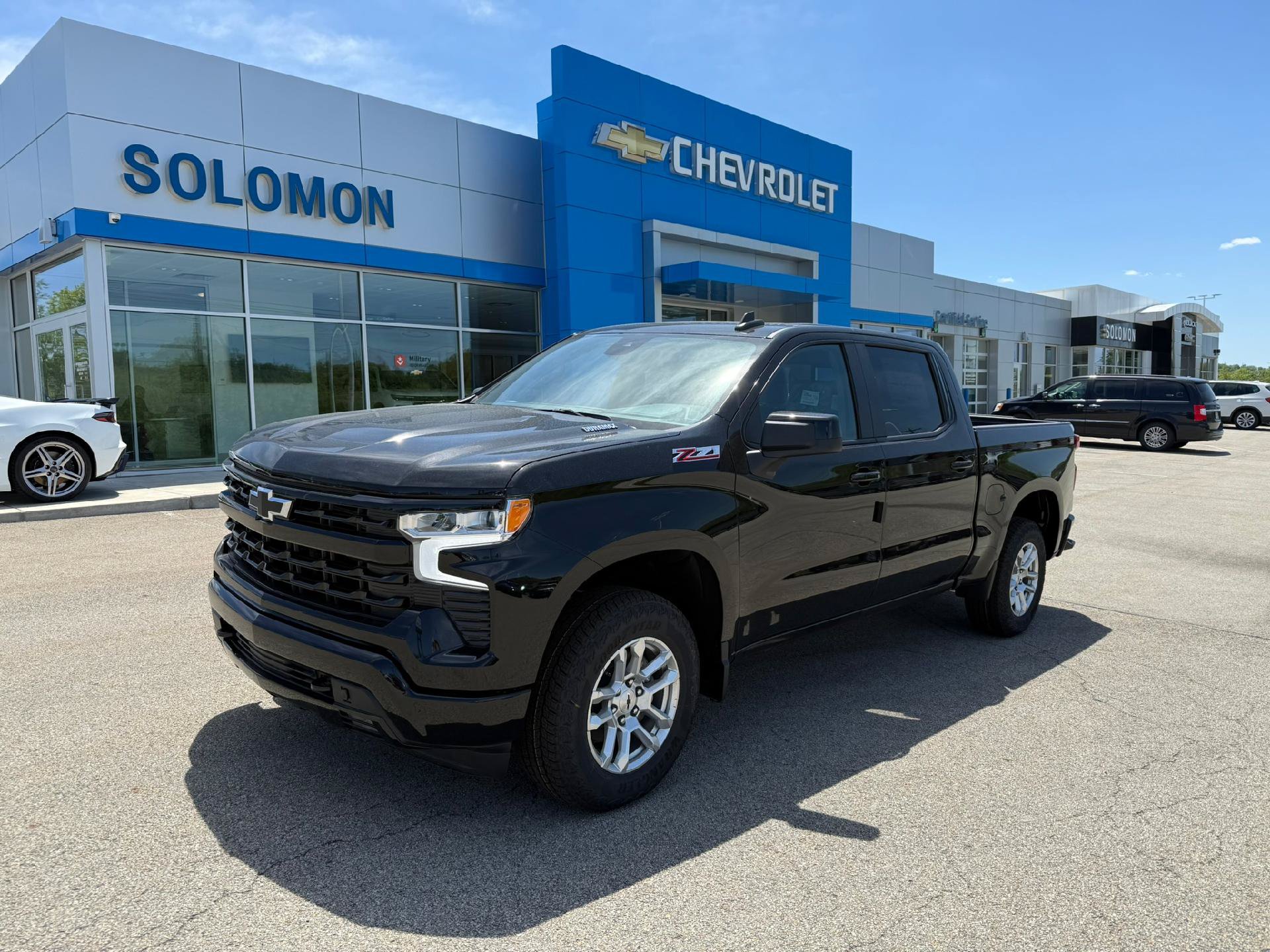 New 2026 Chevrolet Silverado 1500 RST w/ Convenience Package II AWD/4WD image 1