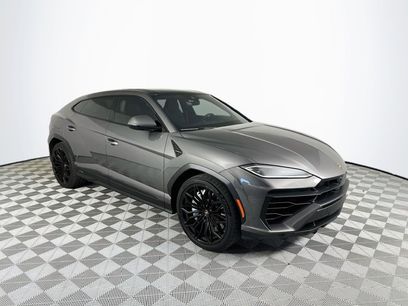Used 2025 Lamborghini Urus SE