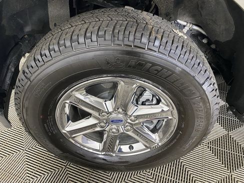 Used 2025 Ford F150 XLT w/ Equipment Group 302A MID image 32