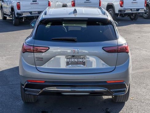 Used 2025 Buick Envision Sport Touring image 27