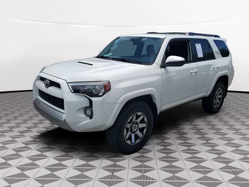 Used 2019 Toyota 4Runner TRD Off-Road AWD/4WD image 3
