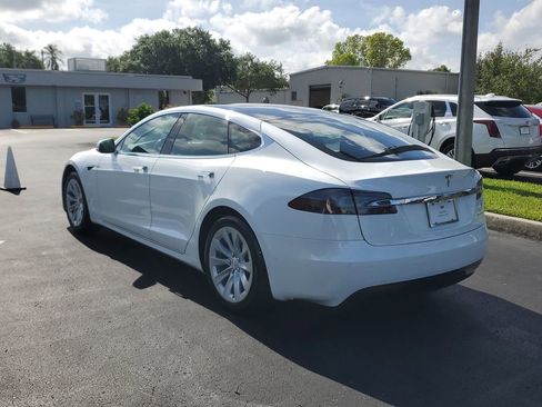 Used 2019 Tesla Model S Long Range AWD/4WD image 3