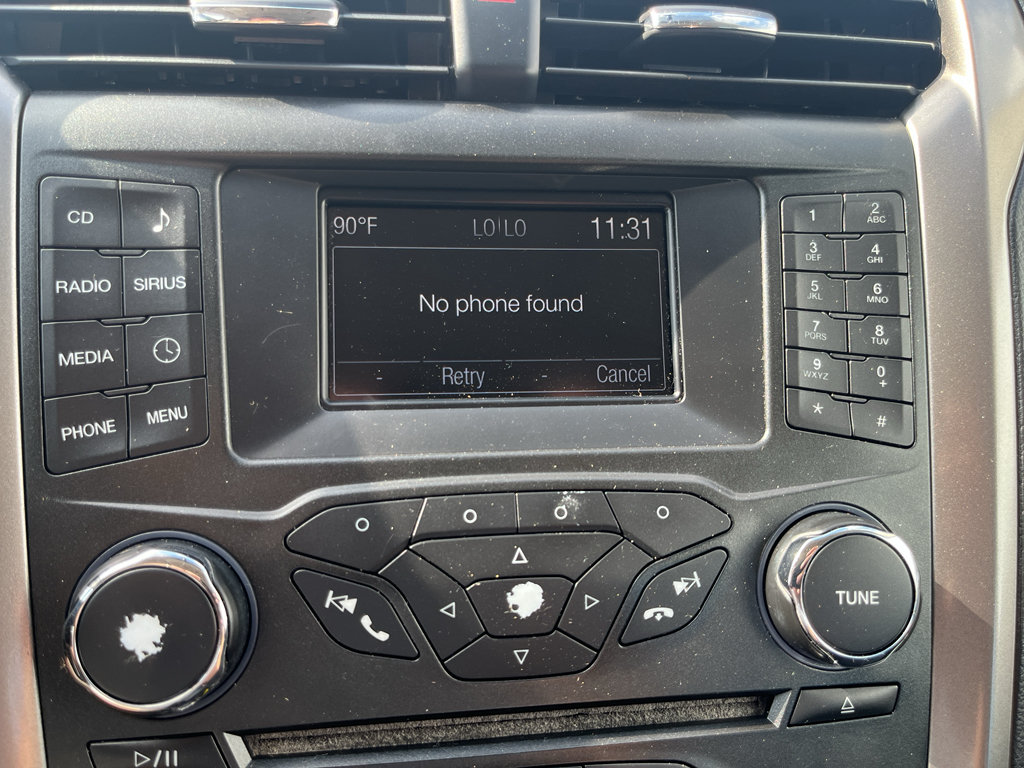 Used 2018 Ford Fusion SE FWD image 20