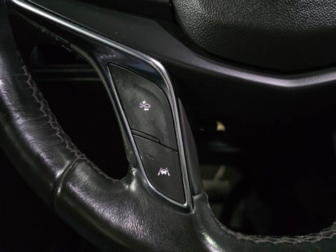 Used 2021 Cadillac XT5 Luxury FWD image 20