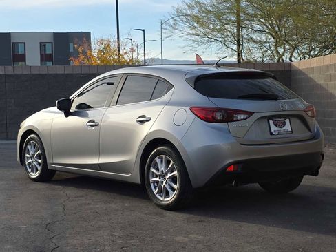 Used 2016 MAZDA MAZDA3 i Touring image 7