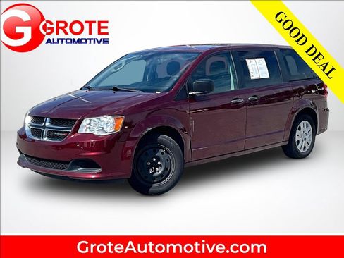 Used 2019 Dodge Grand Caravan SE FWD image 1