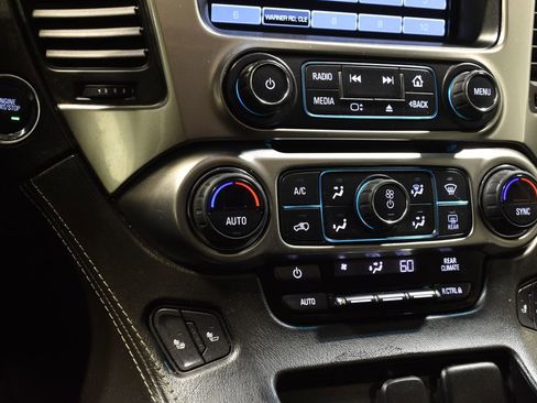 Used 2019 Chevrolet Tahoe LT image 24