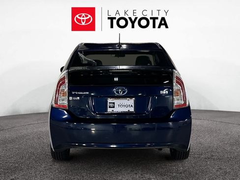 Used 2014 Toyota Prius Two image 6