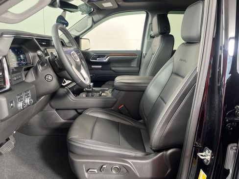Used 2025 GMC Sierra 1500 Denali w/ Denali Reserve Package AWD/4WD image 21