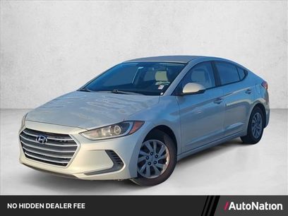 Used 2017 Hyundai Elantra SE