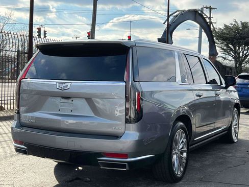 Certified 2023 Cadillac Escalade ESV Premium Luxury w/ Performance Package image 4