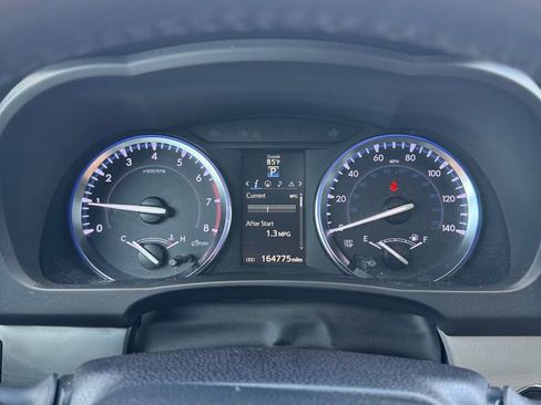 Used 2015 Toyota Highlander XLE FWD image 18