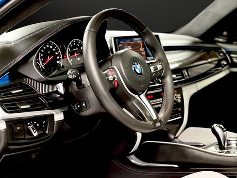 Used 2016 BMW X6 M AWD/4WD image 9